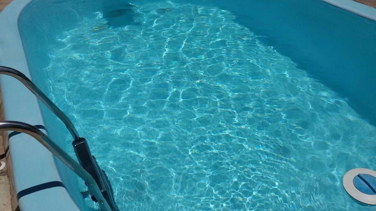 Casa Porto Galinhas Com Piscina Сasa de vacaciones *